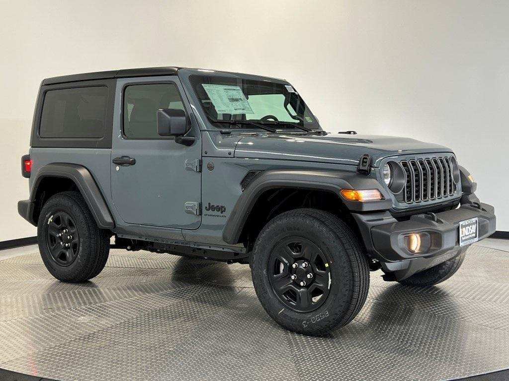 new 2025 Jeep Wrangler car, priced at $36,722