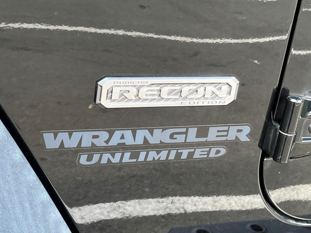 used 2017 Jeep Wrangler Unlimited car, priced at $29,900