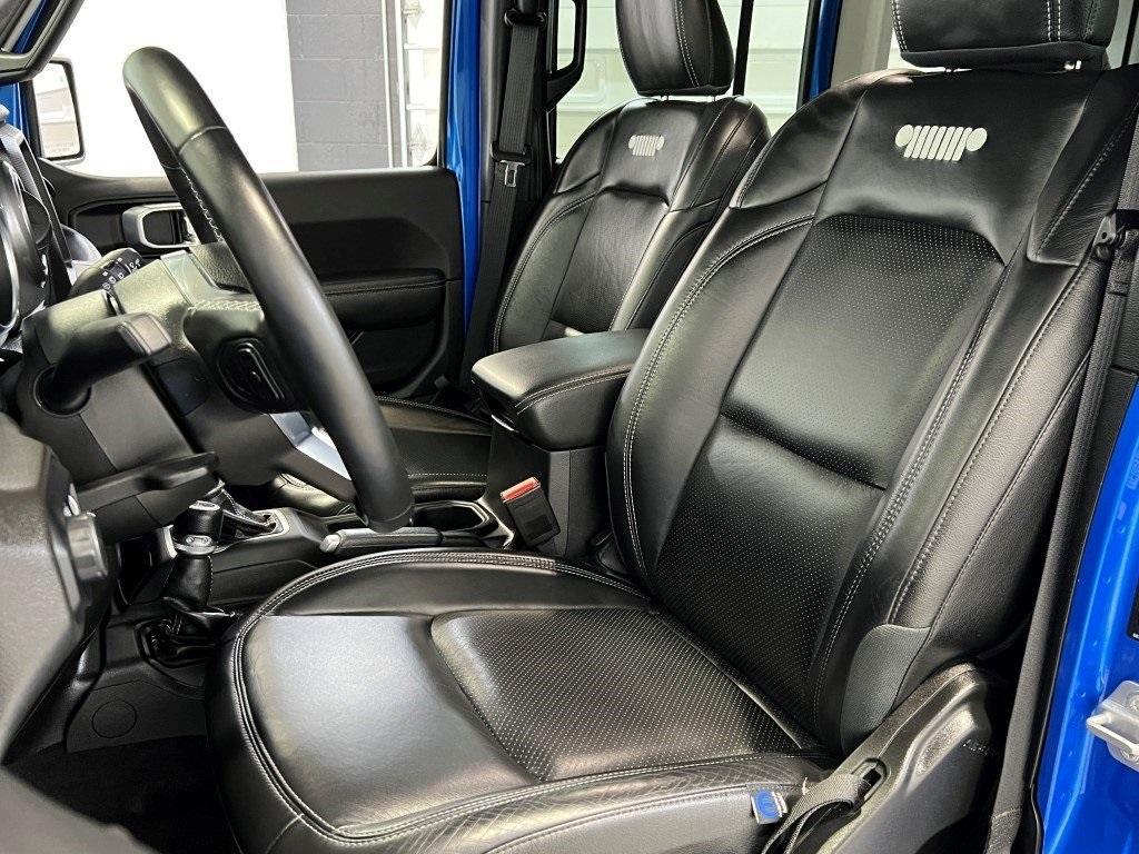 used 2022 Jeep Wrangler Unlimited car, priced at $36,200