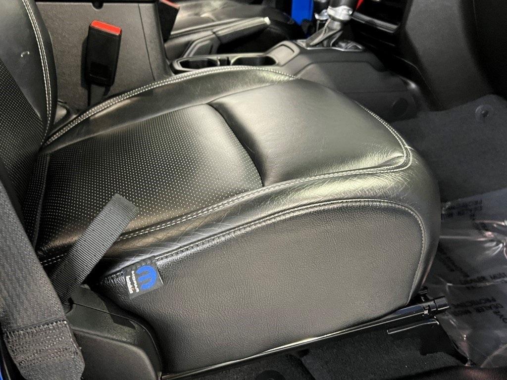 used 2022 Jeep Wrangler Unlimited car, priced at $36,200