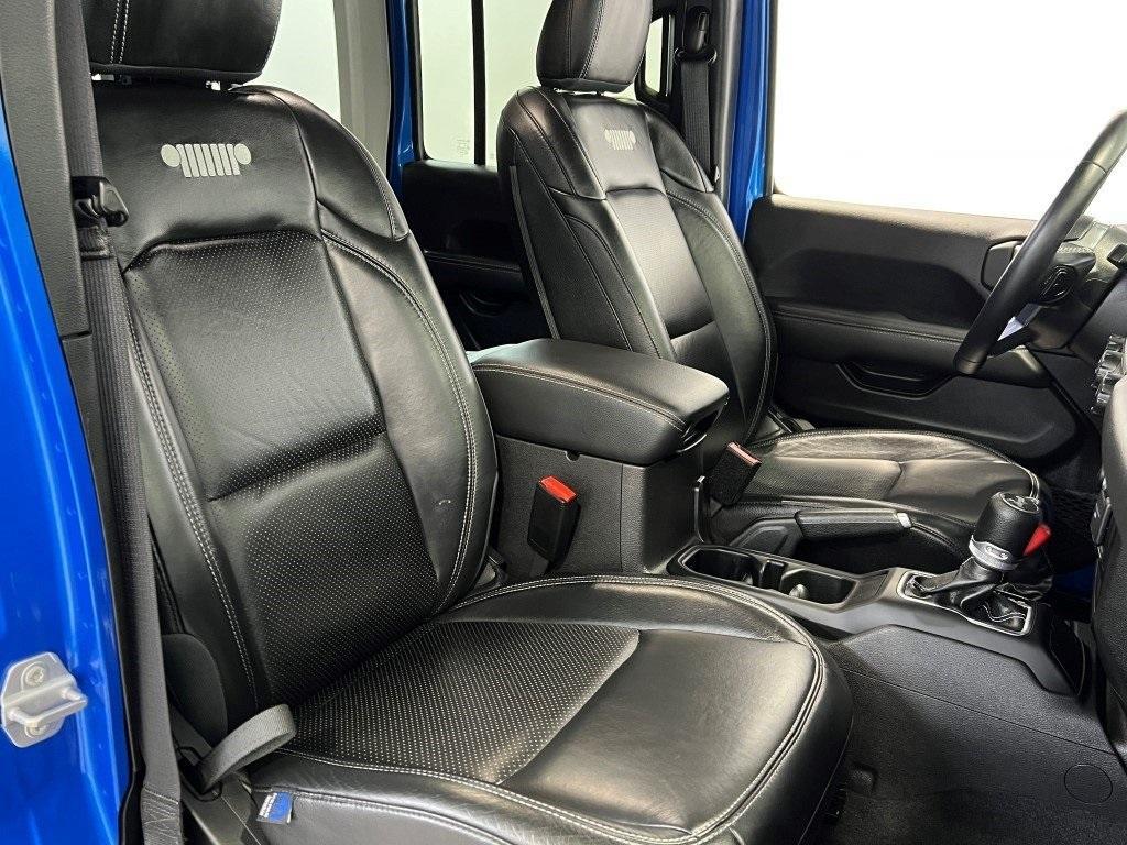 used 2022 Jeep Wrangler Unlimited car, priced at $36,200