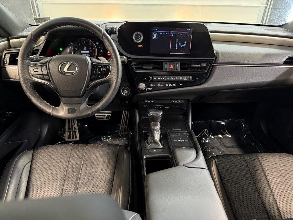 used 2022 Lexus ES 350 car, priced at $33,600
