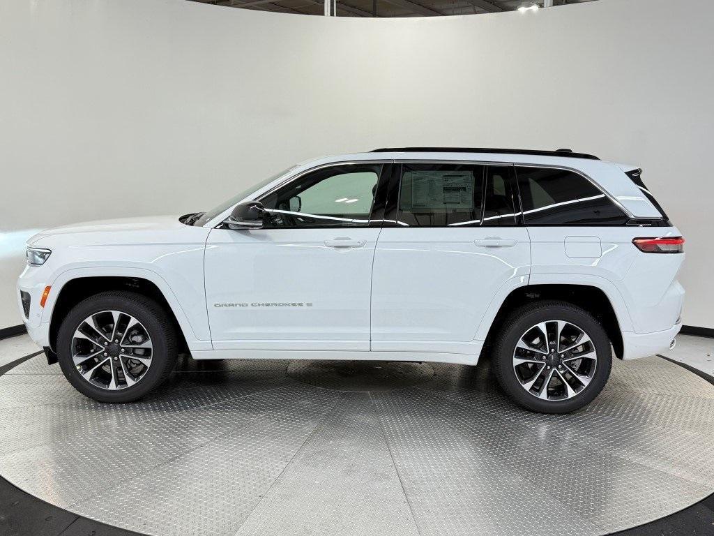 new 2025 Jeep Grand Cherokee car, priced at $56,725