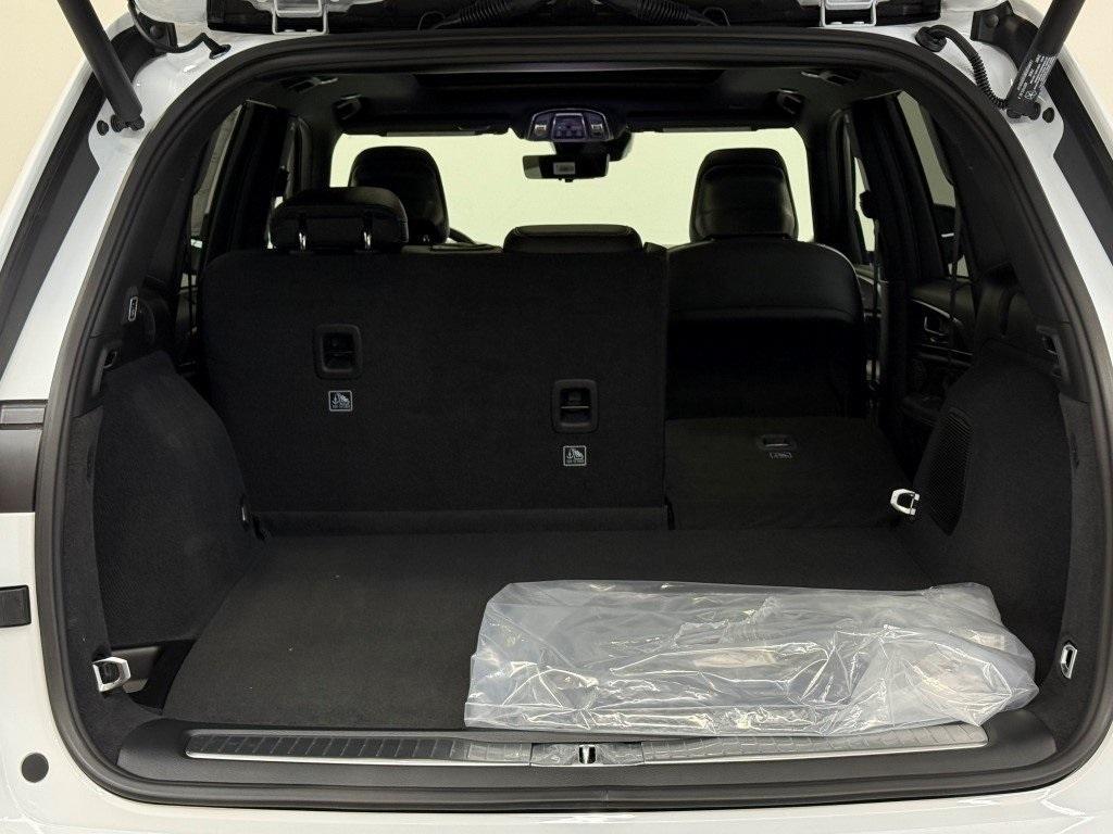 new 2025 Jeep Grand Cherokee car, priced at $56,725