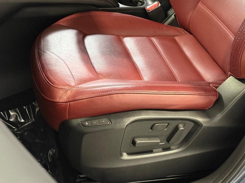 used 2023 Mazda CX-5 car, priced at $25,900