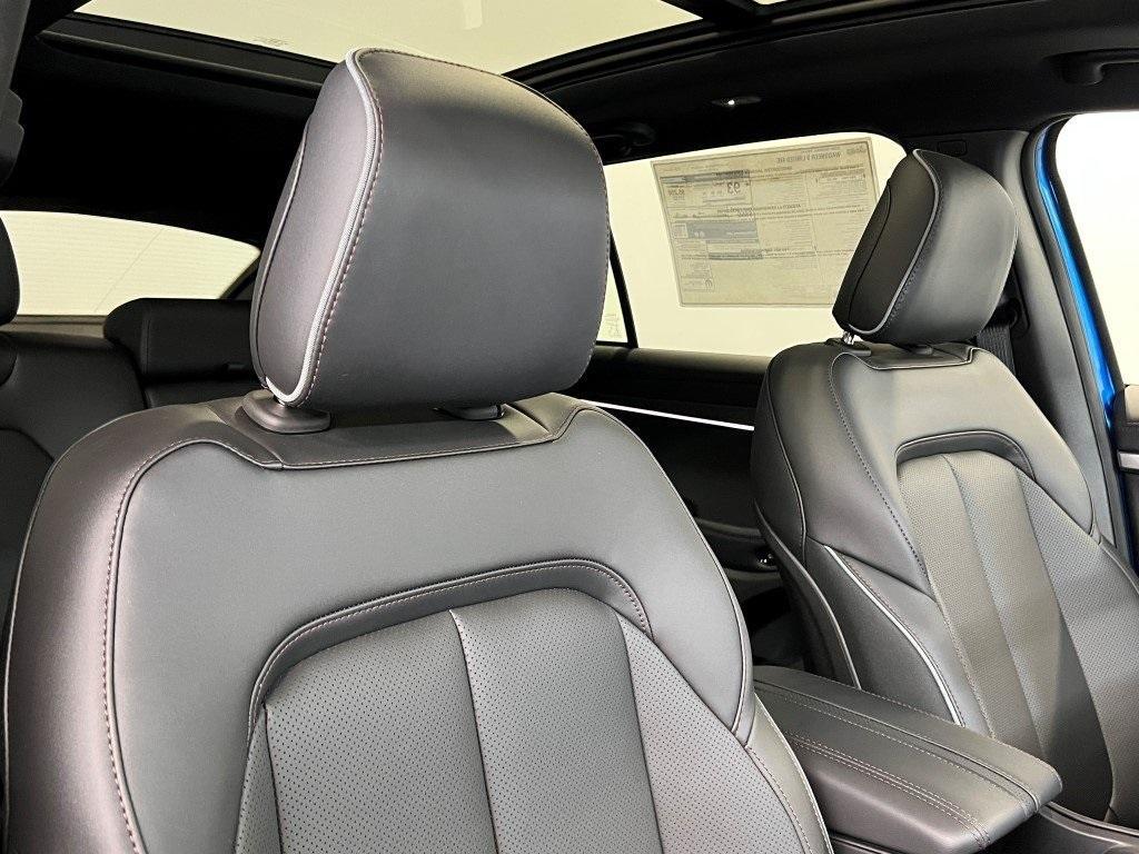 new 2025 Jeep Wagoneer S car, priced at $54,810