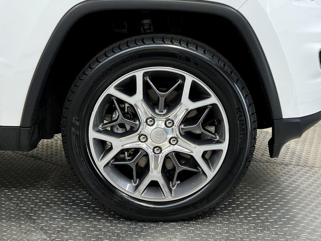 used 2021 Jeep Grand Cherokee car, priced at $29,000