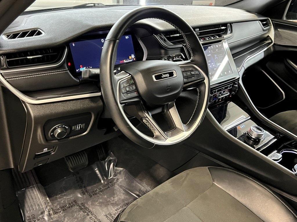 used 2022 Jeep Grand Cherokee car, priced at $33,200