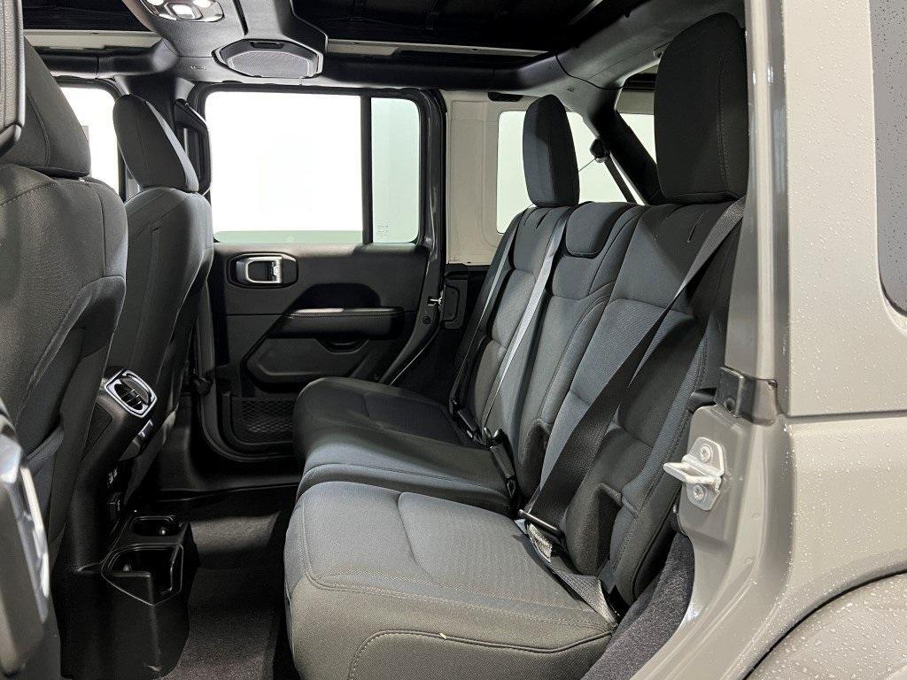 used 2021 Jeep Wrangler Unlimited car, priced at $32,000