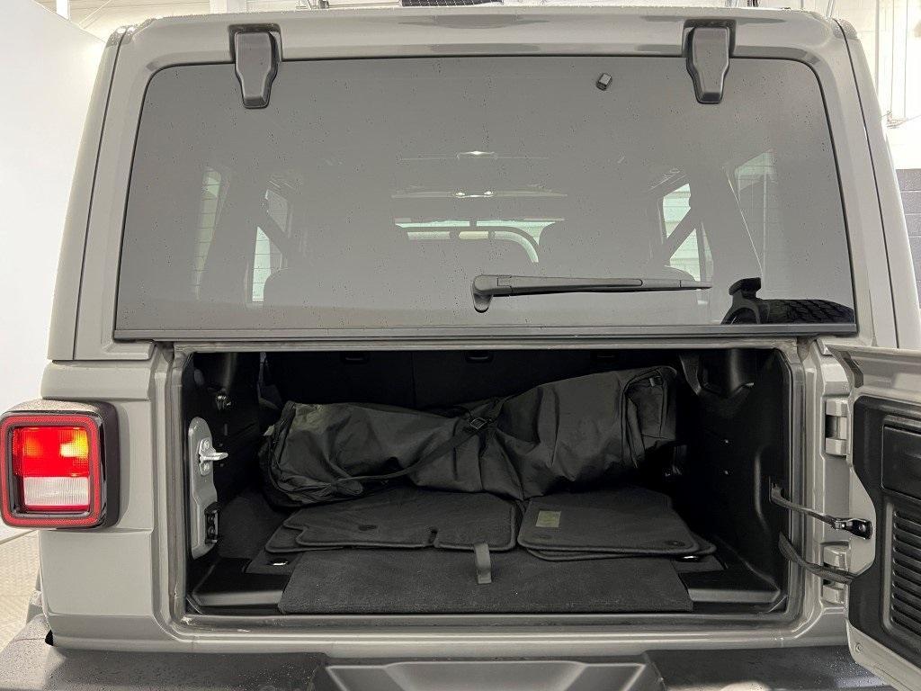 used 2021 Jeep Wrangler Unlimited car, priced at $32,000
