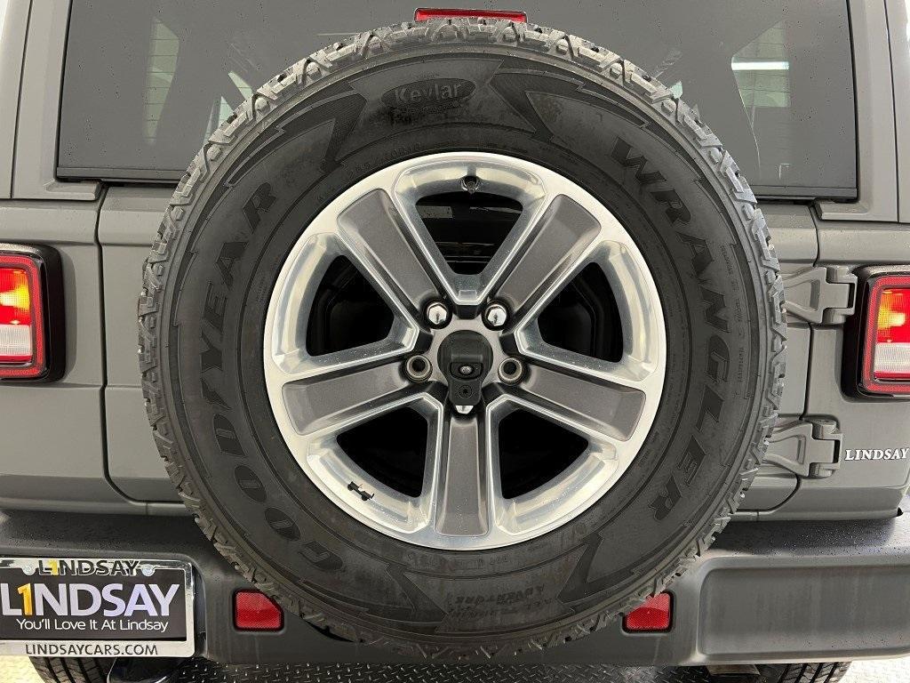used 2021 Jeep Wrangler Unlimited car, priced at $32,000