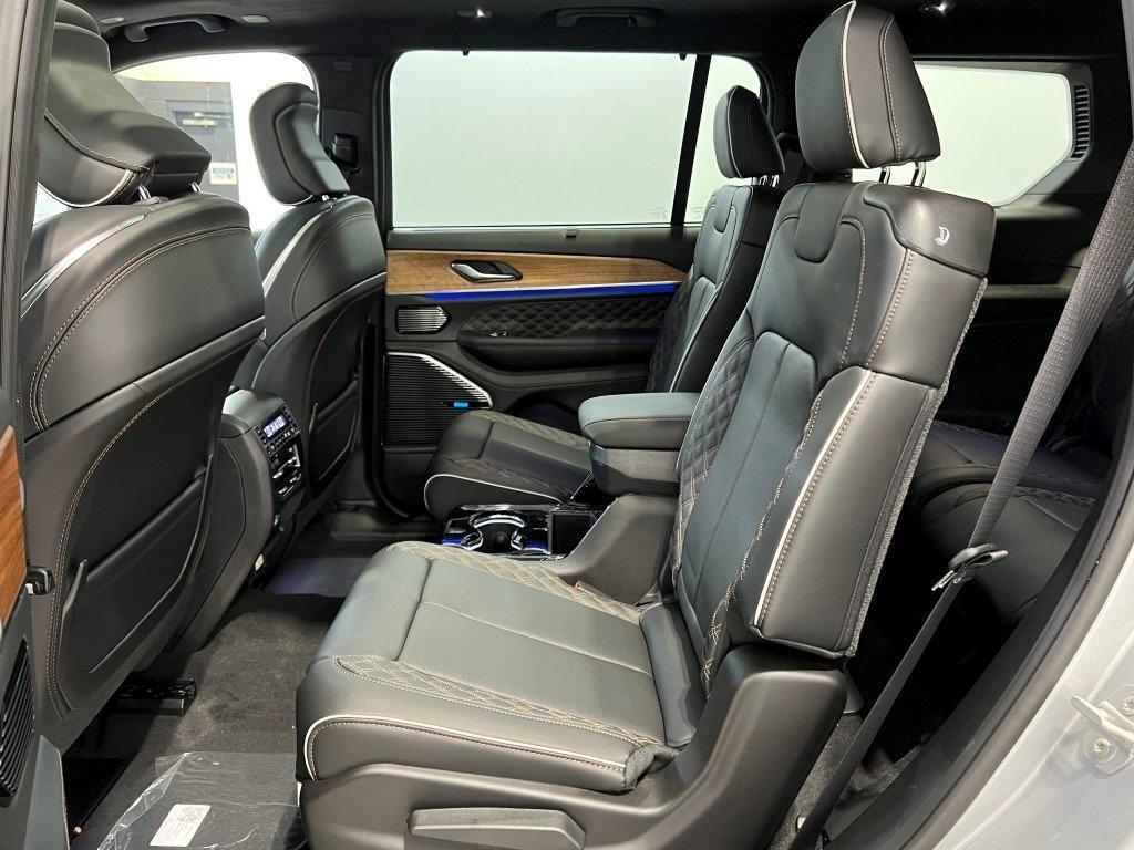 new 2025 Jeep Grand Cherokee L car, priced at $65,772