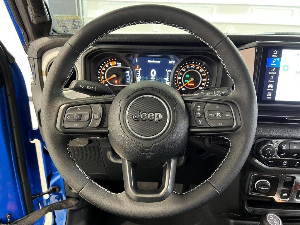 new 2025 Jeep Wrangler car, priced at $38,708