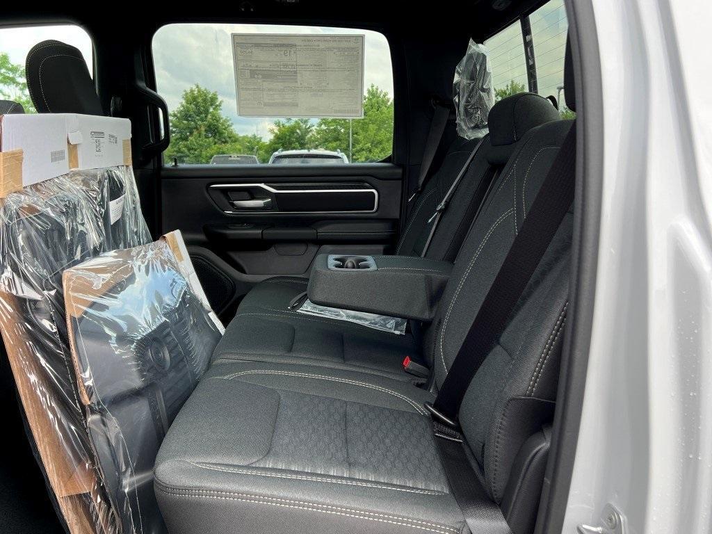 new 2025 Ram 1500 car, priced at $52,437