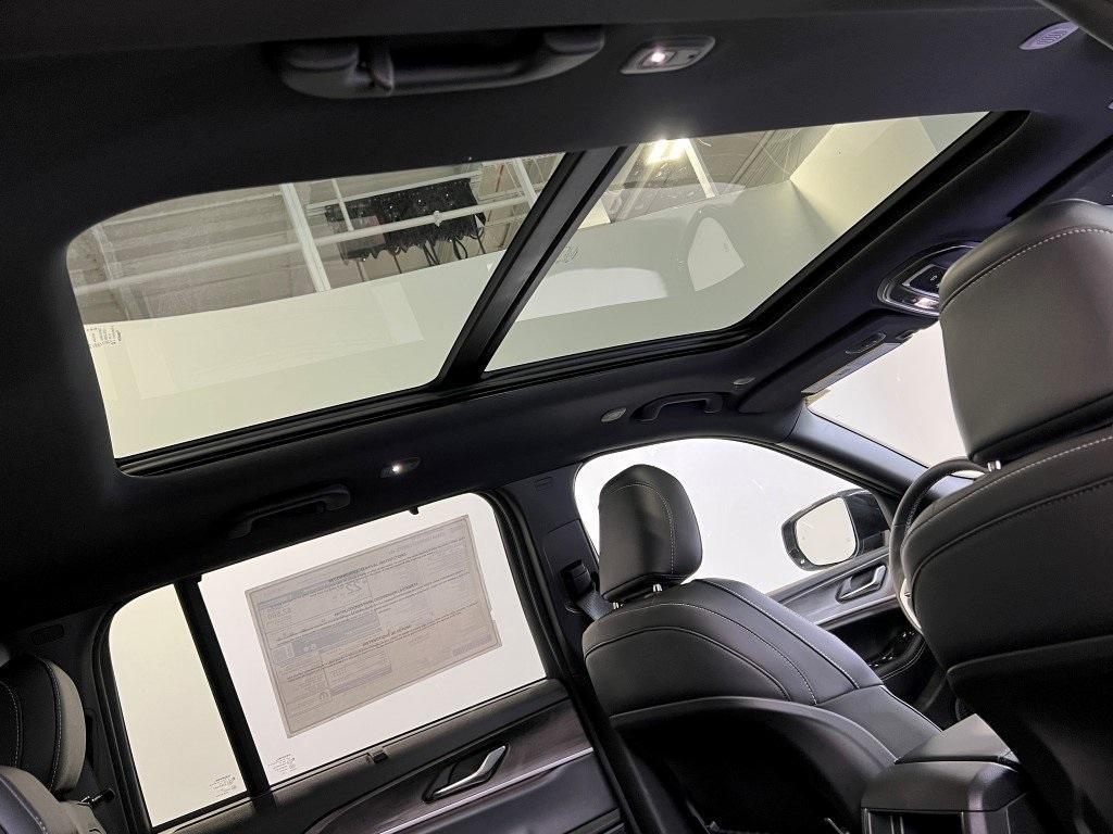 new 2025 Jeep Grand Cherokee car, priced at $48,312