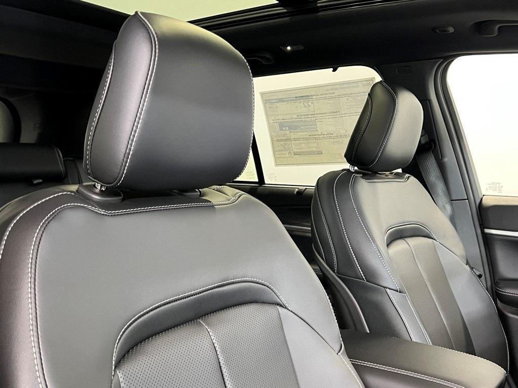 new 2025 Jeep Grand Cherokee car, priced at $48,312
