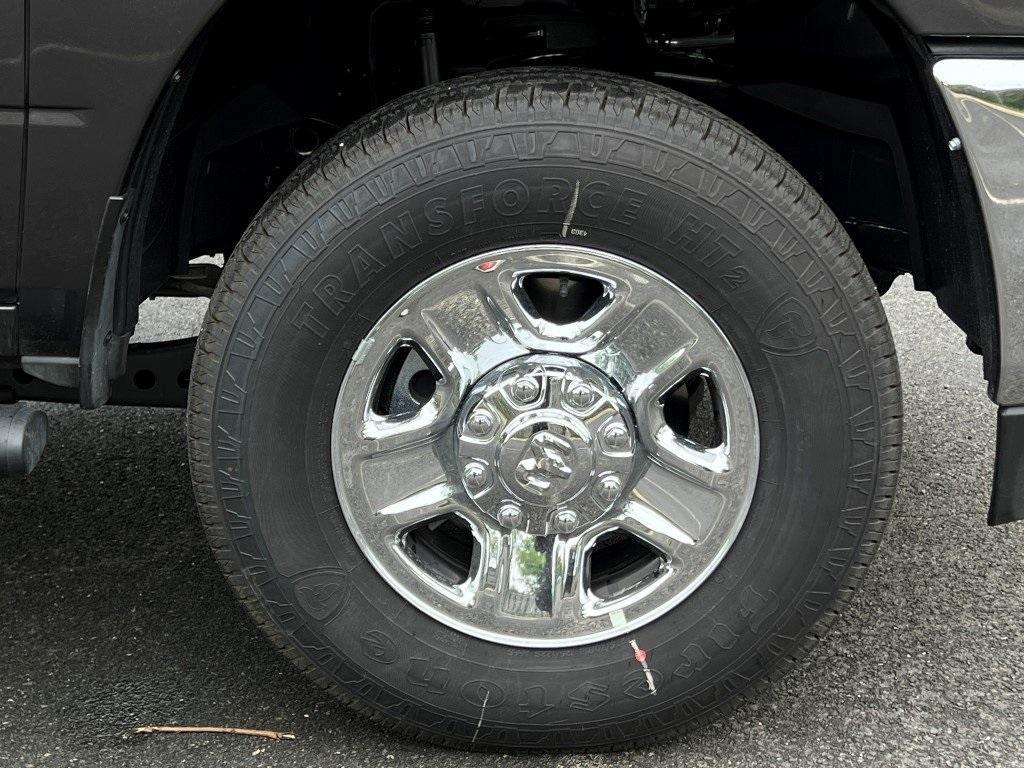 new 2025 Ram 2500 car, priced at $64,889