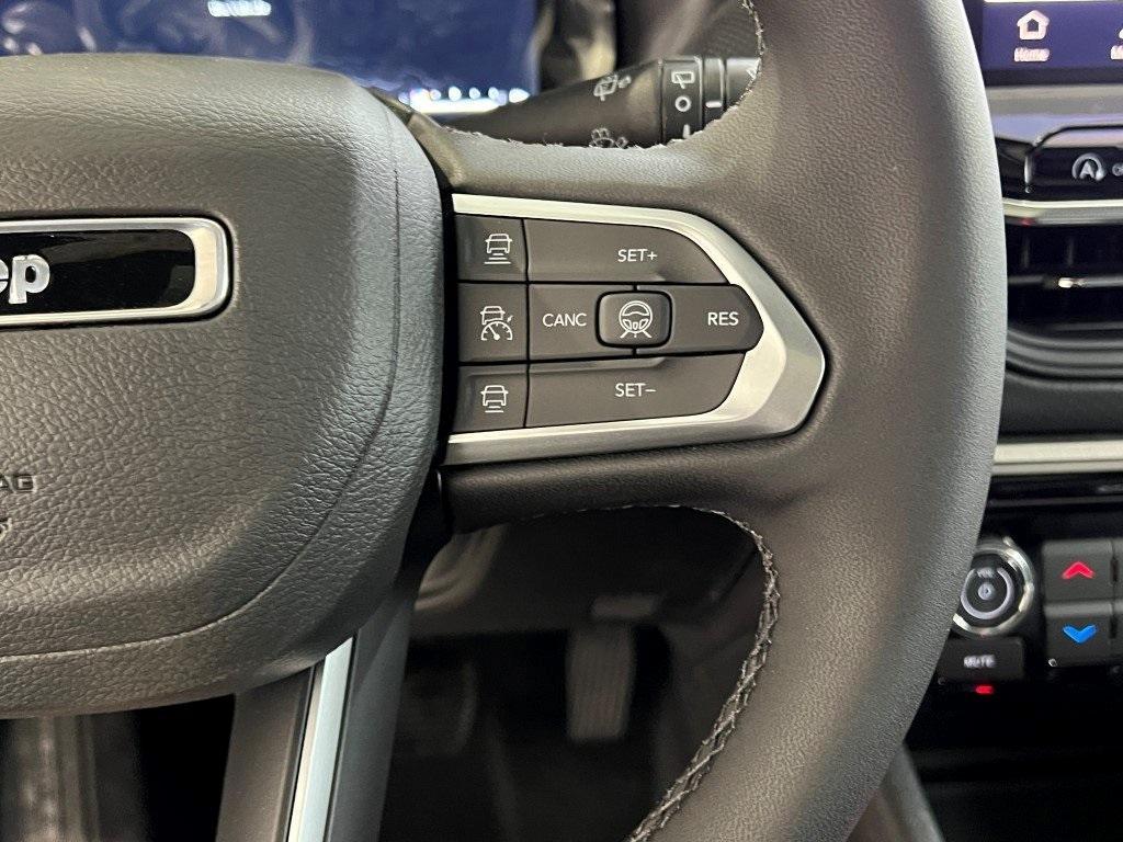 new 2025 Jeep Compass car, priced at $36,880