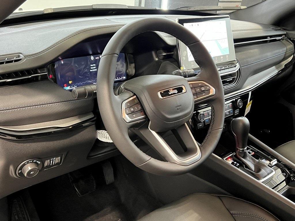 new 2025 Jeep Compass car, priced at $36,880