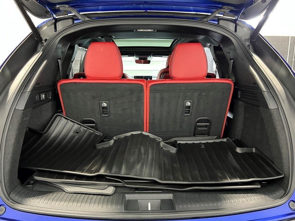 used 2023 Acura MDX car, priced at $47,600