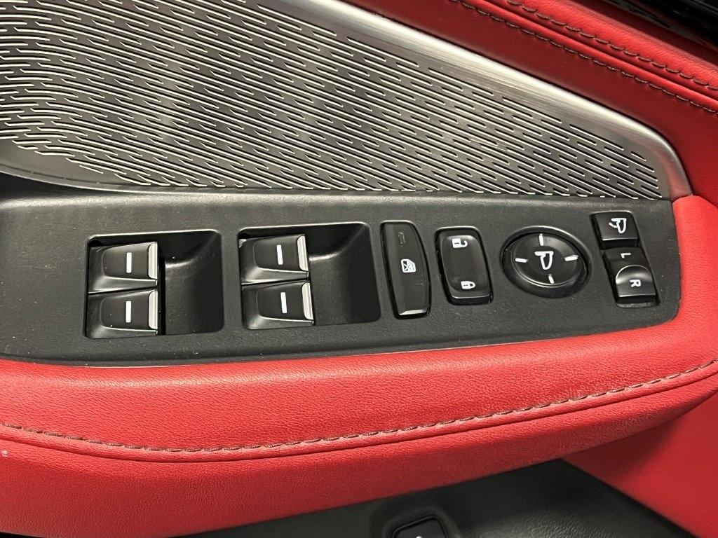 used 2023 Acura MDX car, priced at $48,300