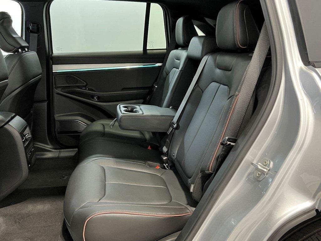 new 2025 Jeep Wagoneer S car, priced at $47,751