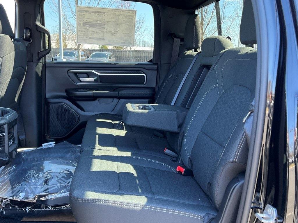 new 2025 Ram 1500 car, priced at $52,162
