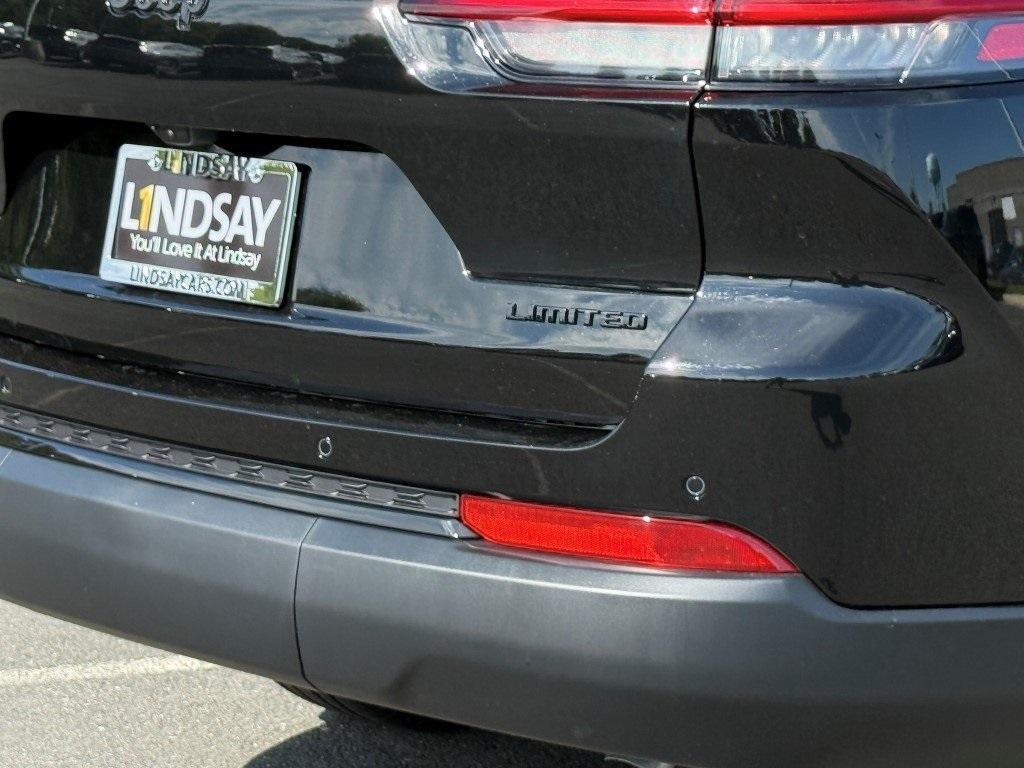 new 2025 Jeep Grand Cherokee L car, priced at $50,178