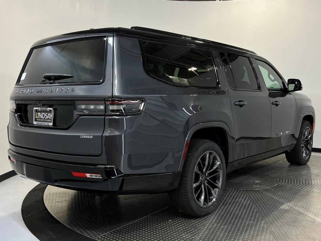 new 2024 Jeep Grand Wagoneer L car, priced at $92,061