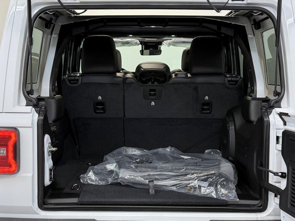 new 2025 Jeep Wrangler car, priced at $50,929