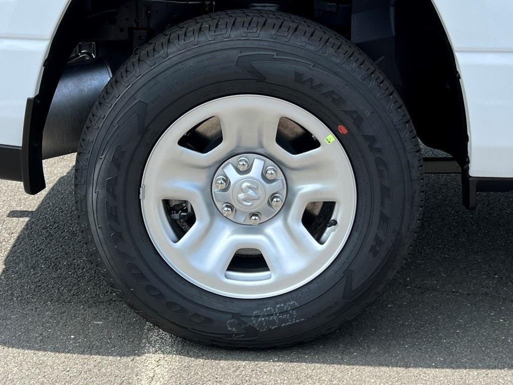 new 2025 Ram 1500 car, priced at $40,890