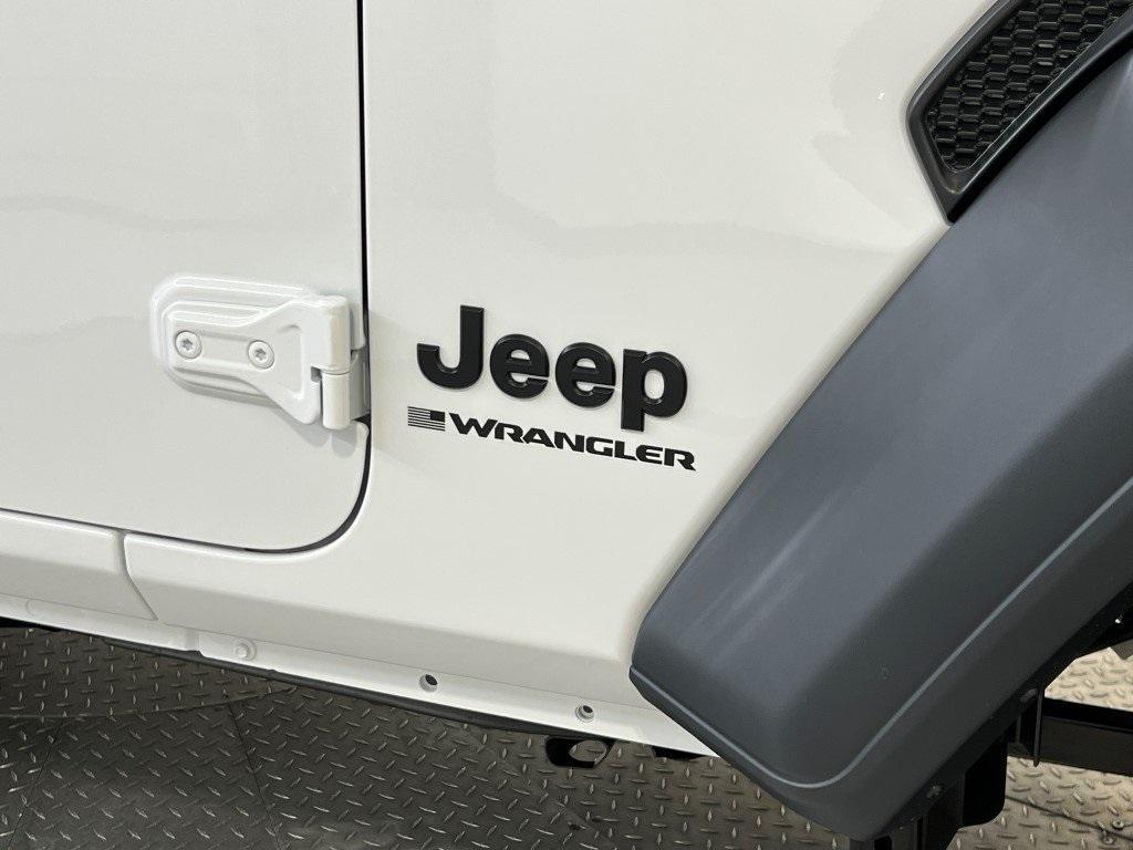 new 2026 Jeep Wrangler car, priced at $48,535