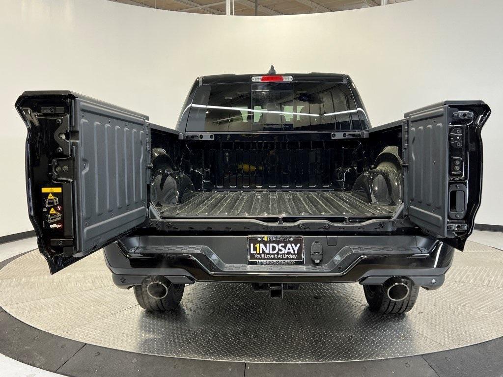 new 2025 Ram 1500 car, priced at $51,293