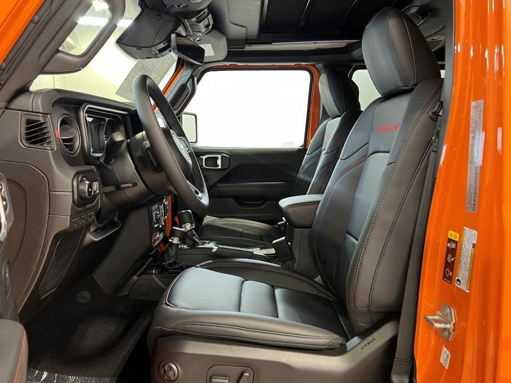 new 2025 Jeep Wrangler car, priced at $63,925
