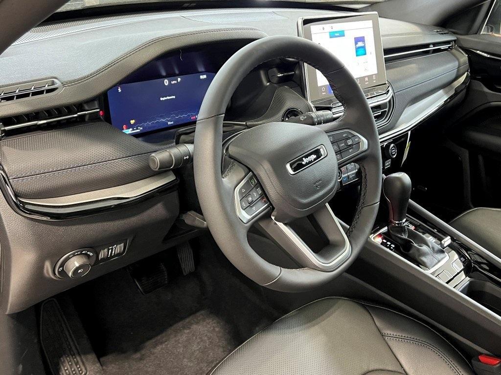 new 2025 Jeep Compass car, priced at $37,928