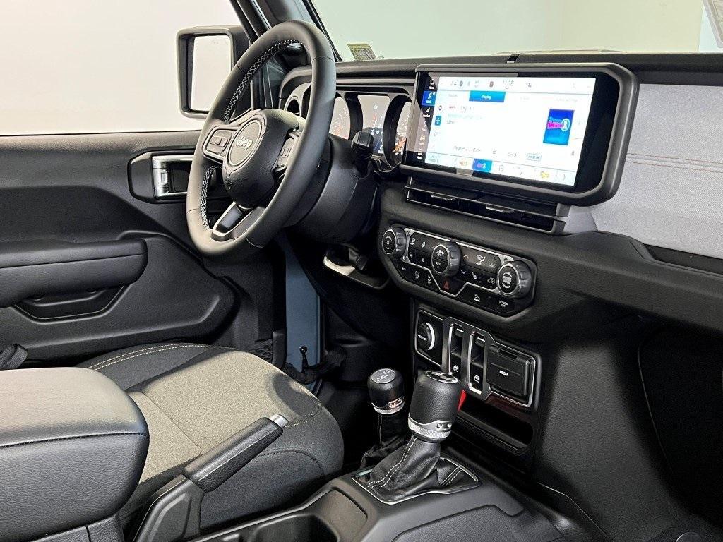 new 2025 Jeep Wrangler car, priced at $38,708