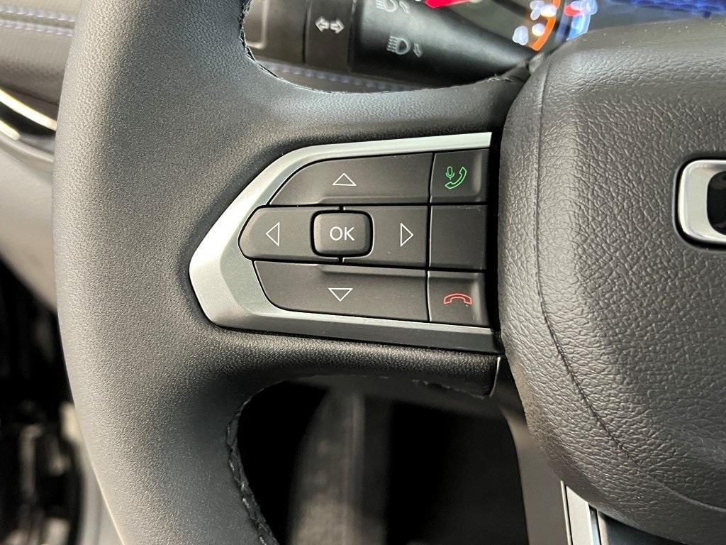 new 2025 Jeep Compass car, priced at $33,323