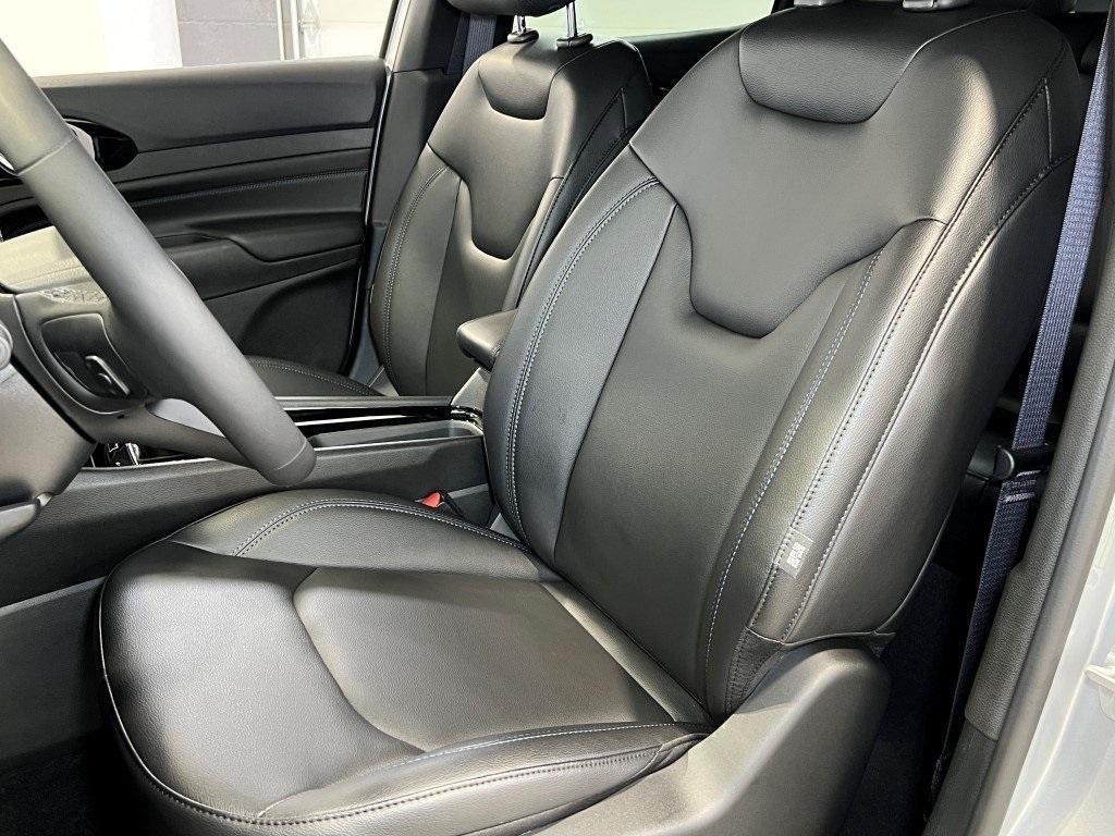 new 2026 Jeep Compass car, priced at $37,376