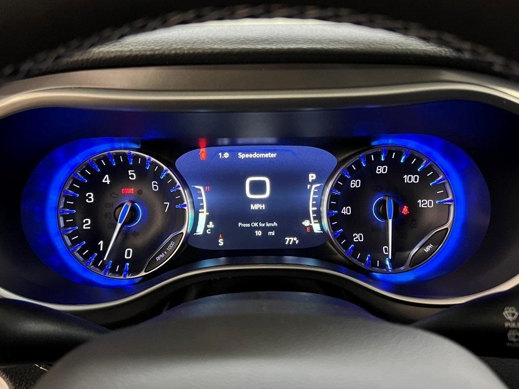 new 2025 Chrysler Pacifica car, priced at $38,327