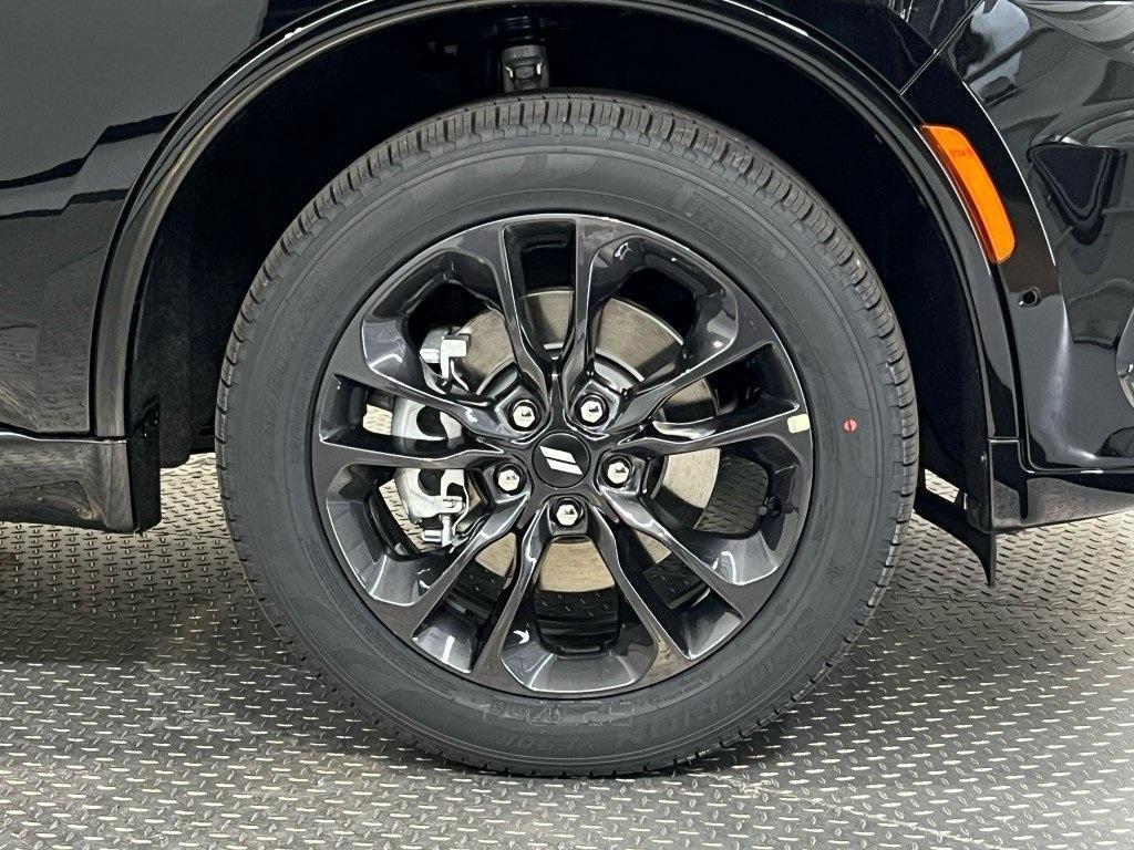 new 2025 Dodge Durango car, priced at $42,427