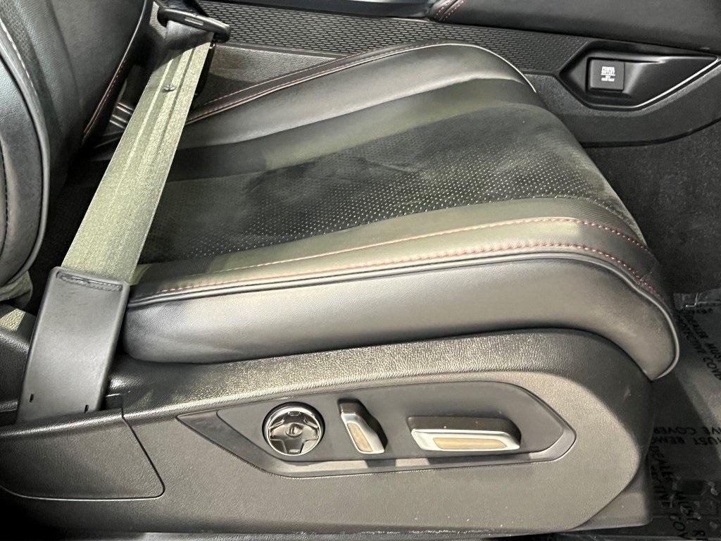 used 2023 Acura MDX car, priced at $43,700