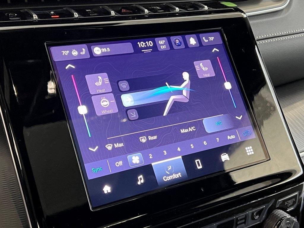 new 2025 Jeep Grand Cherokee car, priced at $40,898