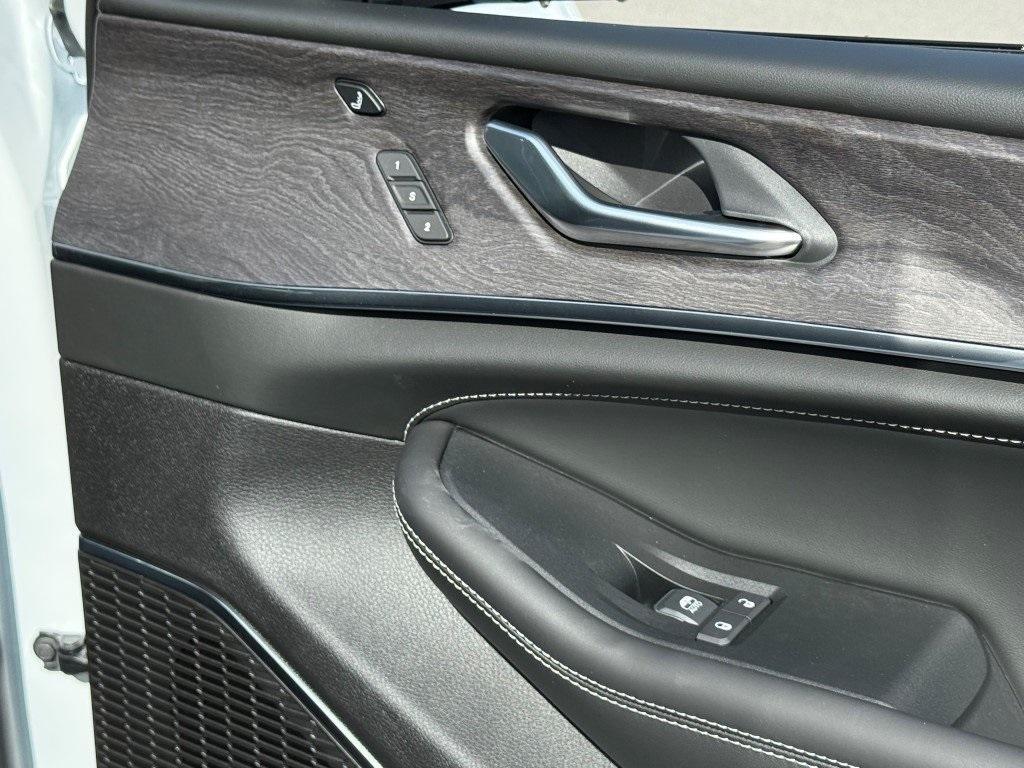 new 2025 Jeep Grand Cherokee car, priced at $56,725