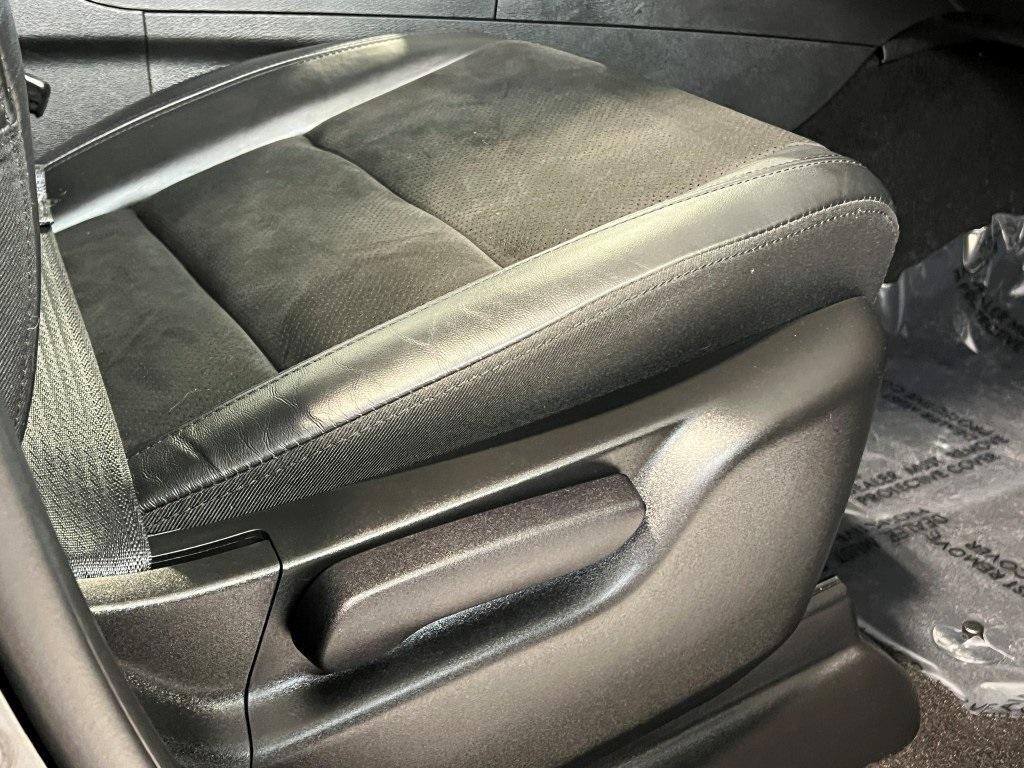 used 2021 Jeep Grand Cherokee car, priced at $27,500