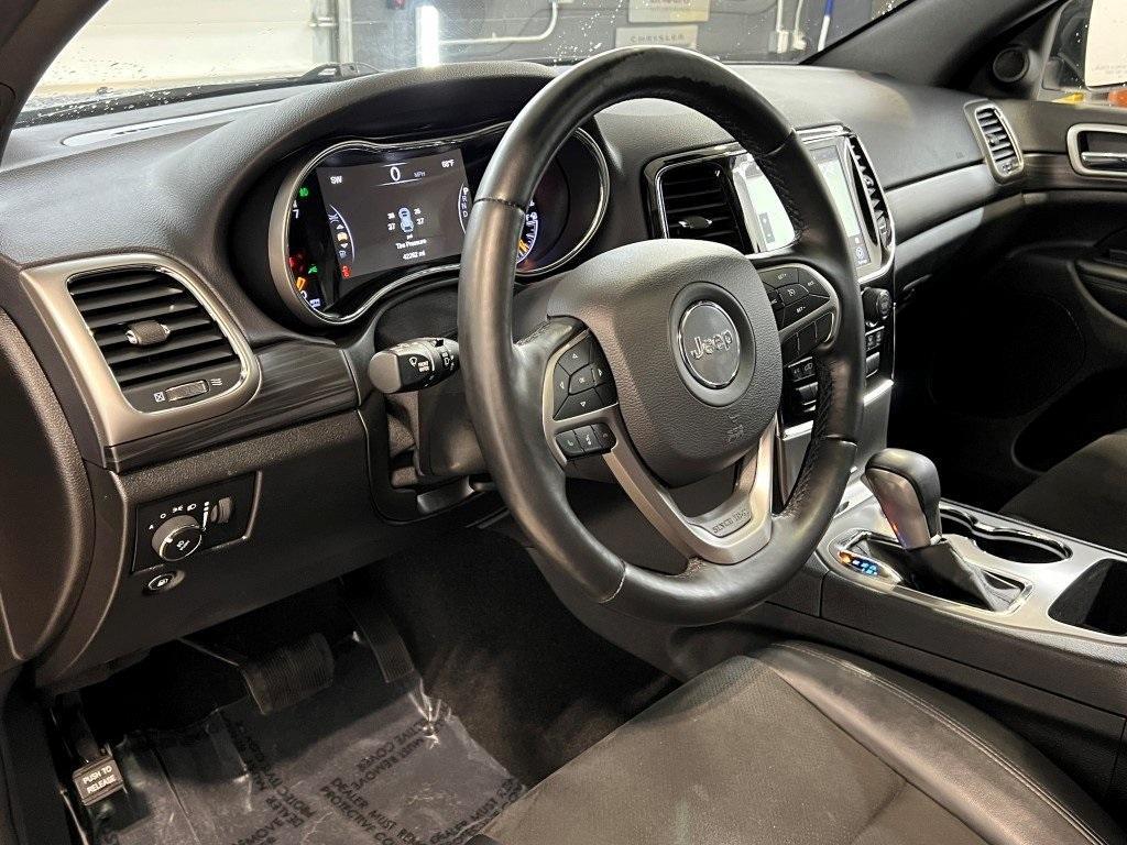 used 2021 Jeep Grand Cherokee car, priced at $27,500