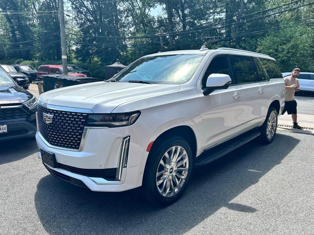 used 2021 Cadillac Escalade ESV car, priced at $61,000