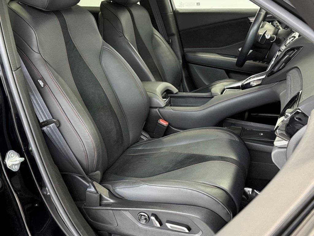 used 2023 Acura RDX car, priced at $39,700