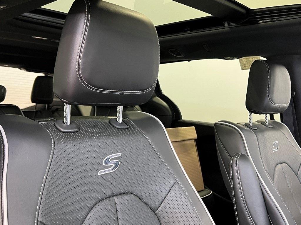 new 2025 Chrysler Pacifica car, priced at $50,918