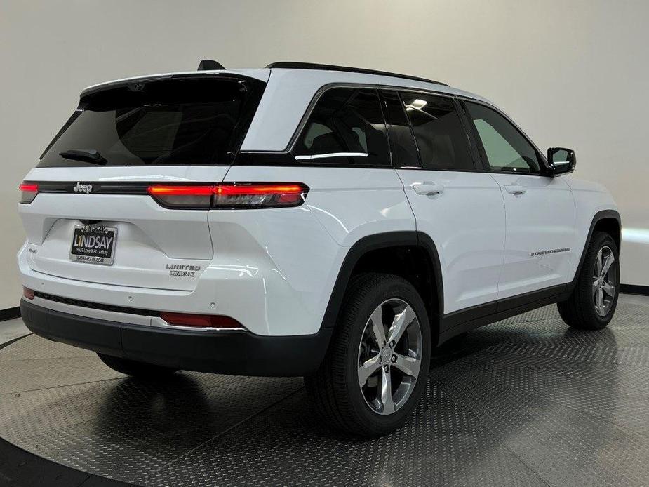 new 2025 Jeep Grand Cherokee car, priced at $49,601