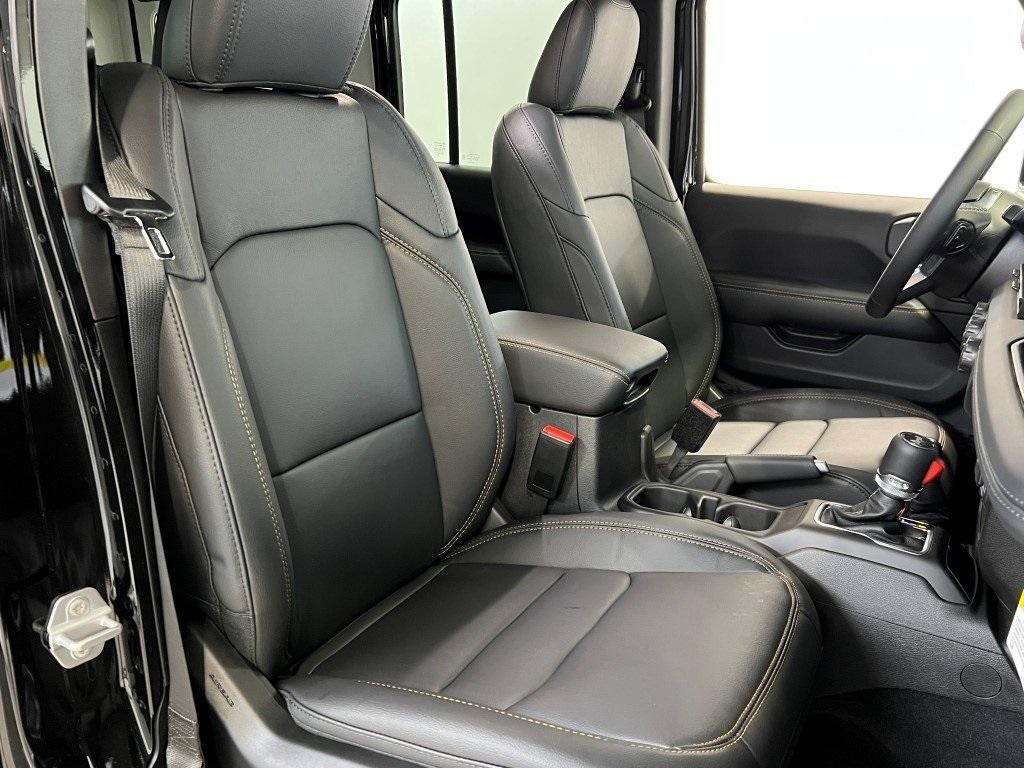 new 2026 Jeep Wrangler car, priced at $52,346